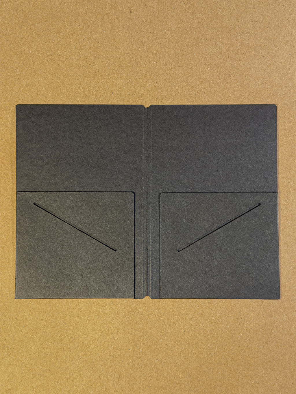 The inside of the black paper folder in The Daily pocket journal sizing 