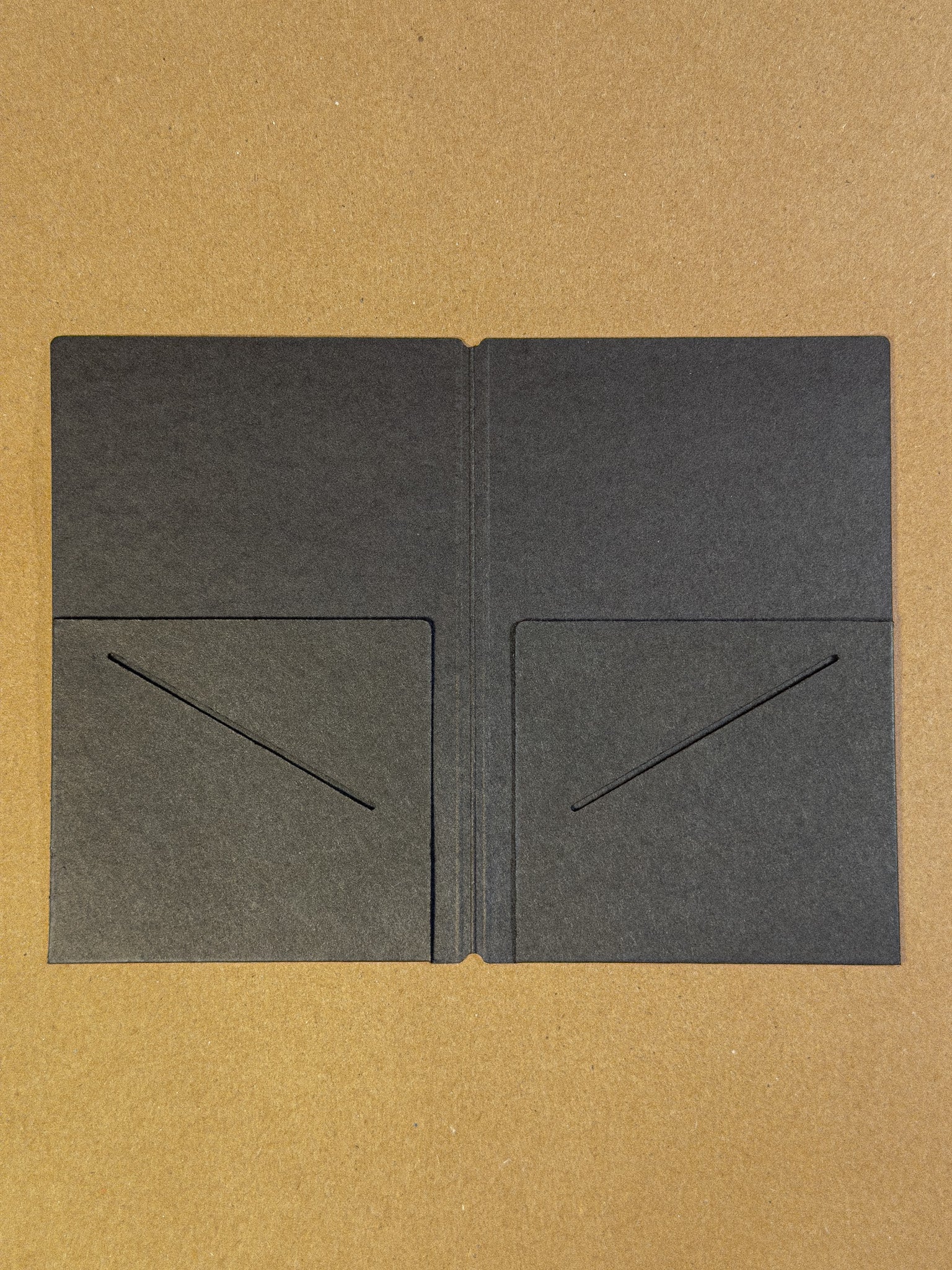 The inside of the black paper folder in The Daily pocket journal sizing 